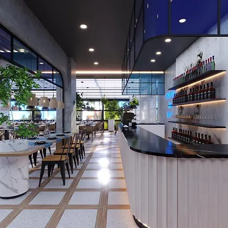 Almaris Aparthotel